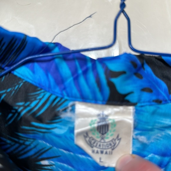 Royal Creations Hawaii shirt. Size large. - Picture 3 of 6